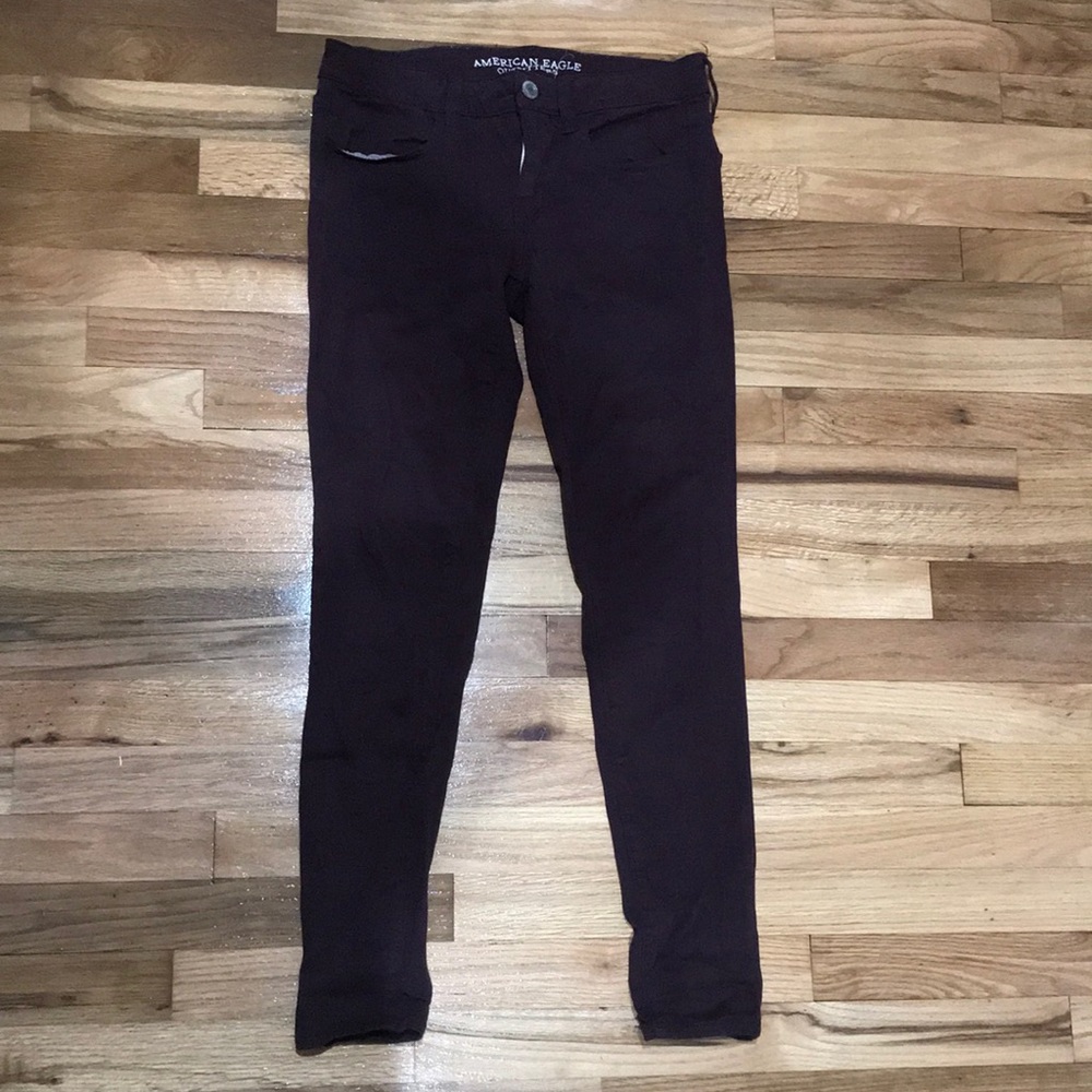 American eagle merlot wine colored pant/jegging